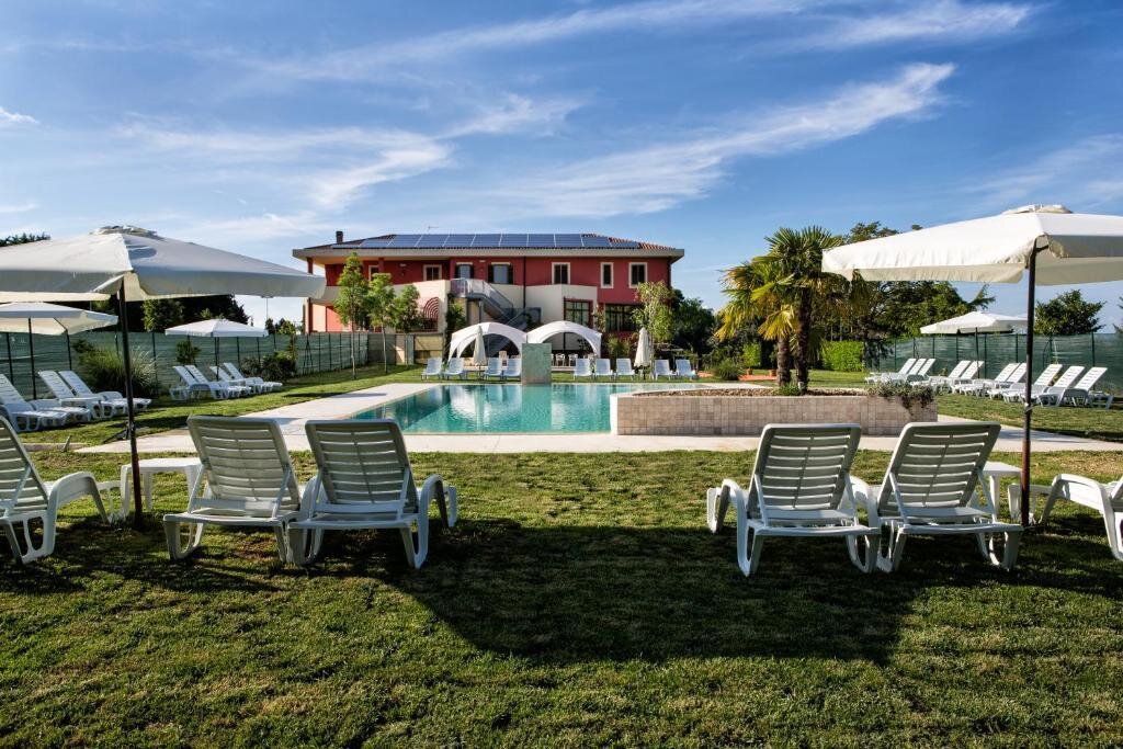 piscina_3_8342b87722